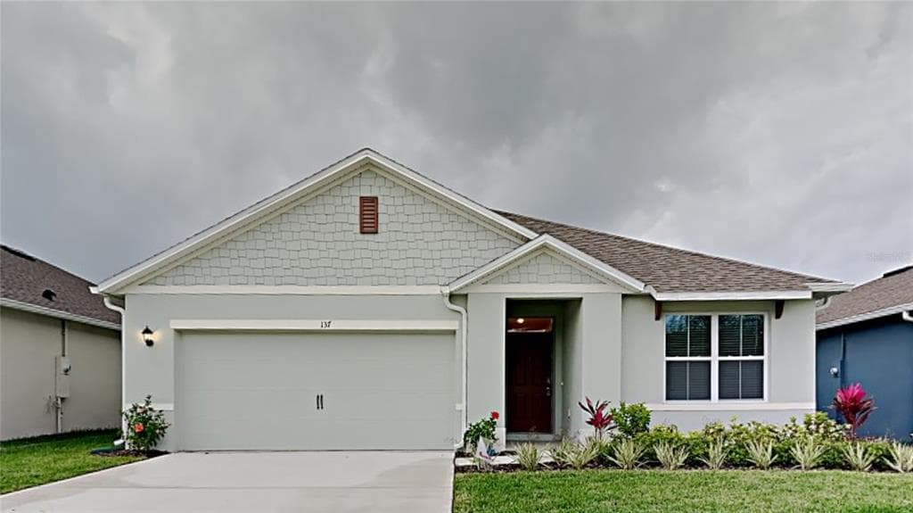 137 BIRCH TREE PLACE DAYTONA BEACH, FL 32117