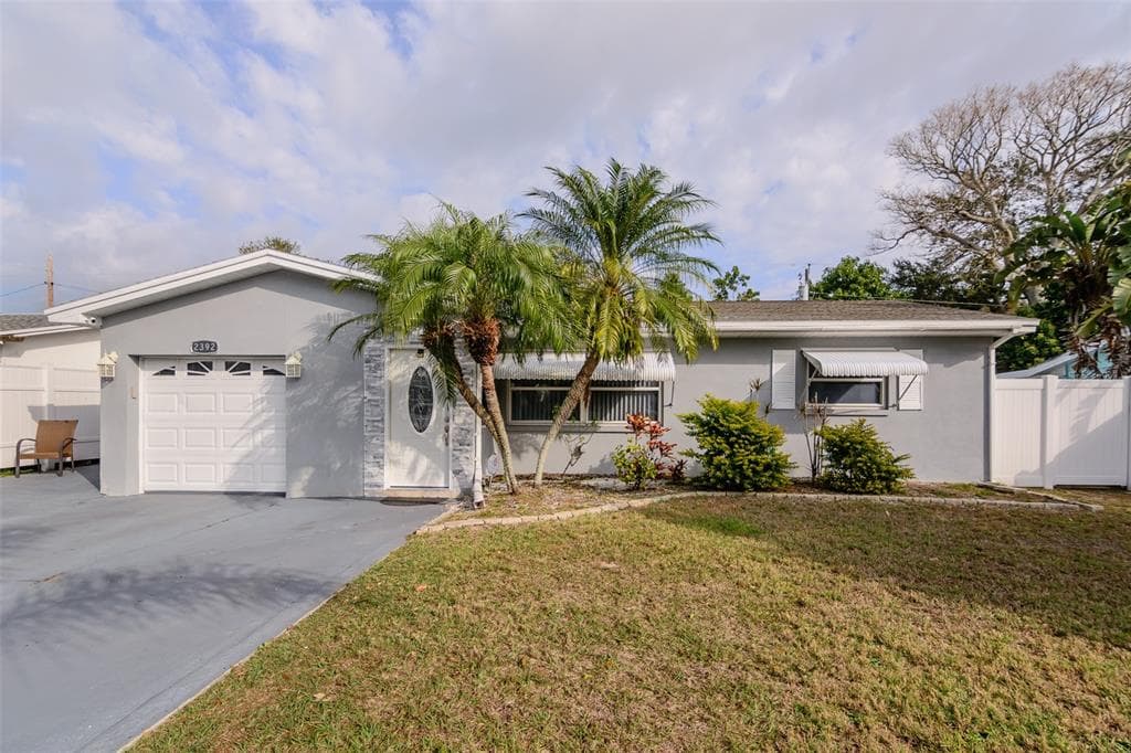 2392 NASH STREET CLEARWATER, FL 33765