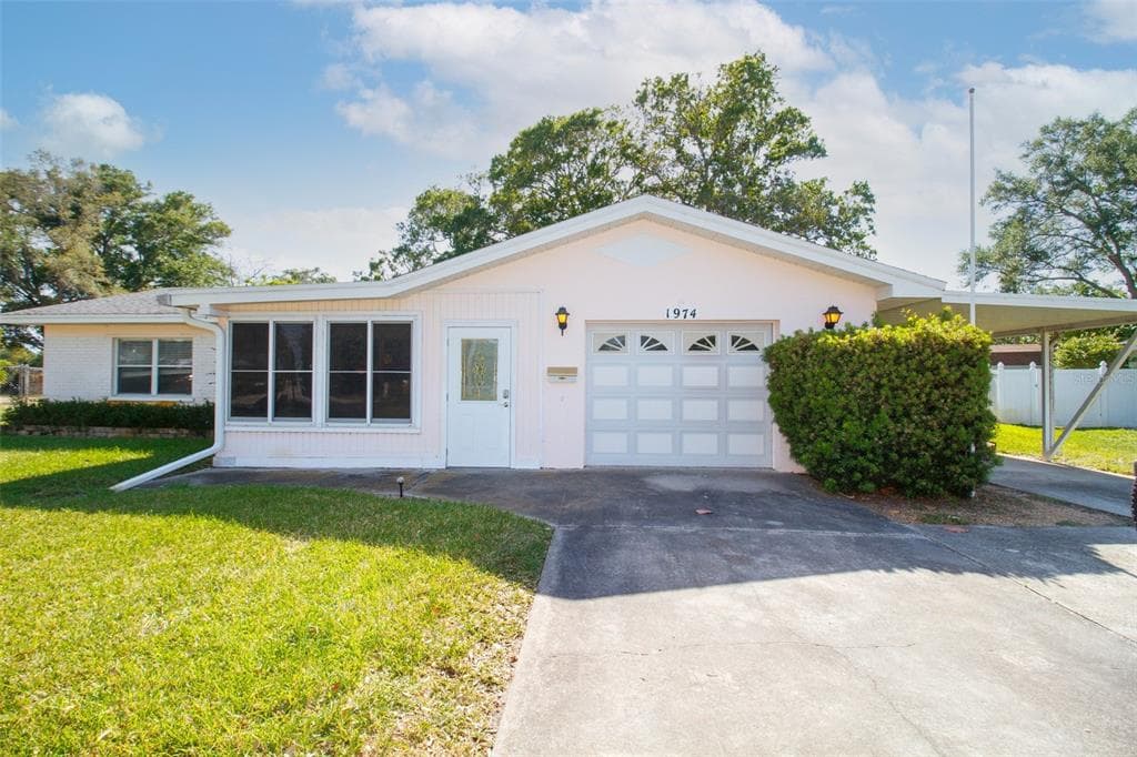 1974 SOUTHVIEW ROAD LARGO, FL 33770