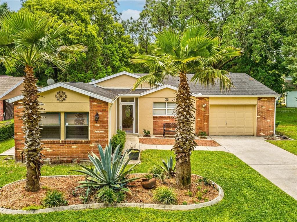 28 GOLFVIEW DRIVE HOMOSASSA, FL 34446