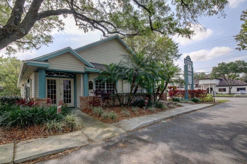 705 W FLETCHER AVENUE TAMPA, FL 33612