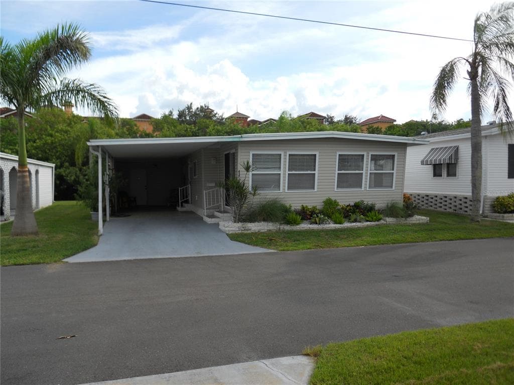 18675 US HIGHWAY 19 N UNIT 437 CLEARWATER, FL 33764