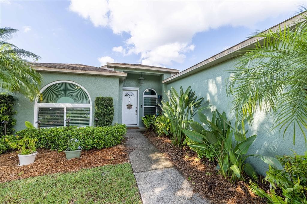 2546 COUNTRYSIDE PINES DRIVE CLEARWATER, FL 33761