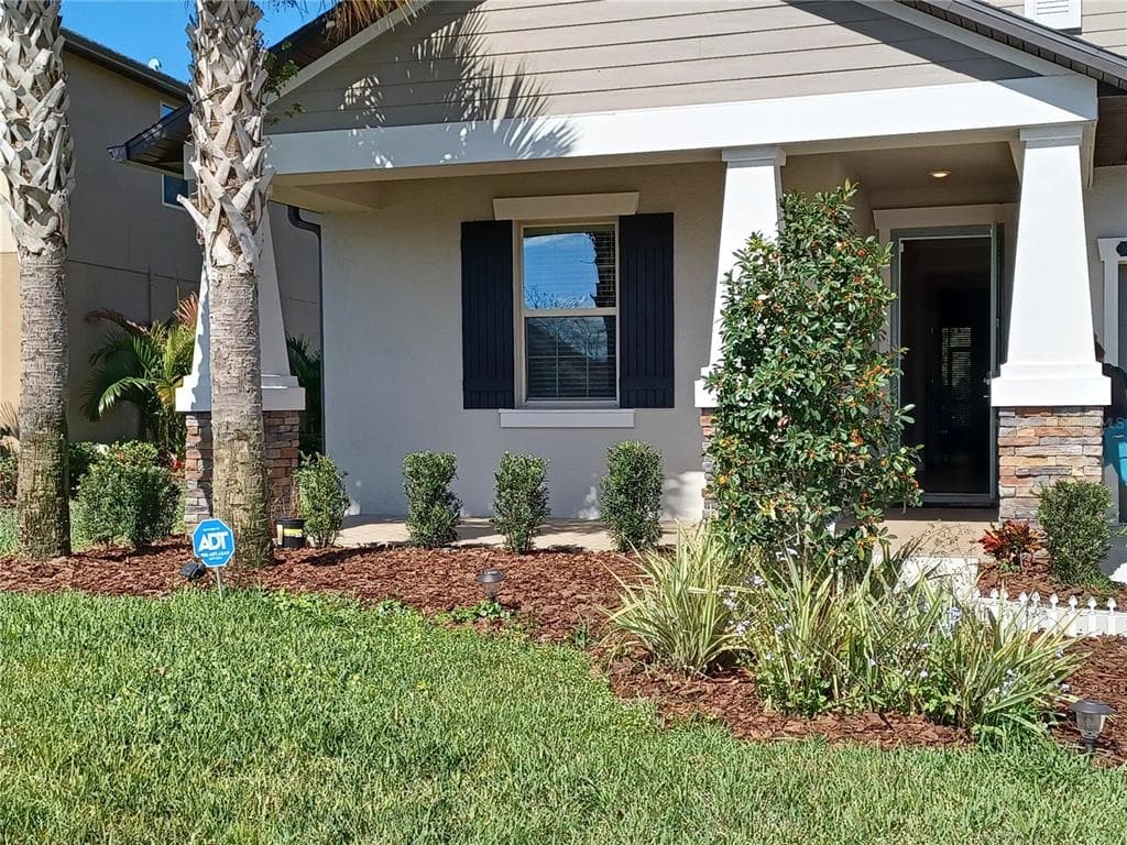 8733 SAVORY WALK DRIVE LAND O LAKES, FL 34637