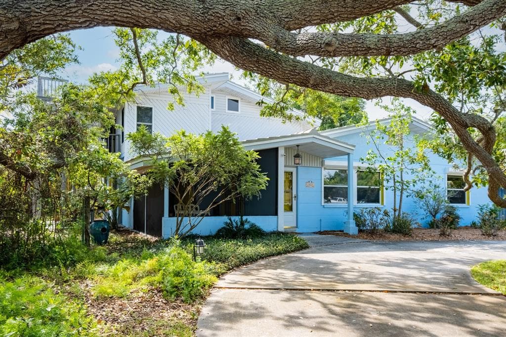2827 45TH STREET S GULFPORT, FL 33711