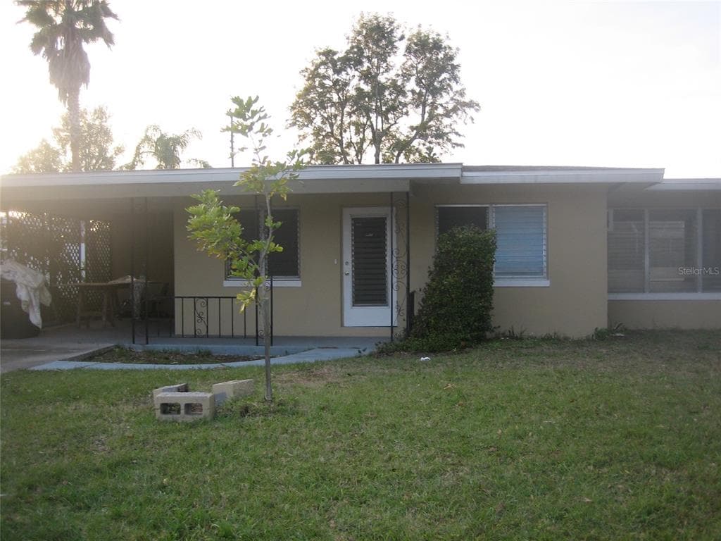 2476 BAYSHORE BOULEVARD DUNEDIN, FL 34698