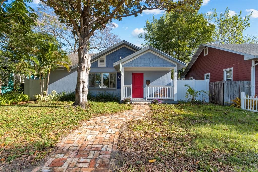 2731 8TH AVENUE N ST PETERSBURG, FL 33713