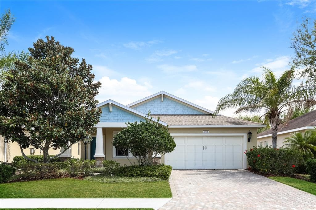 11936 FOREST PARK CIRCLE BRADENTON, FL 34211