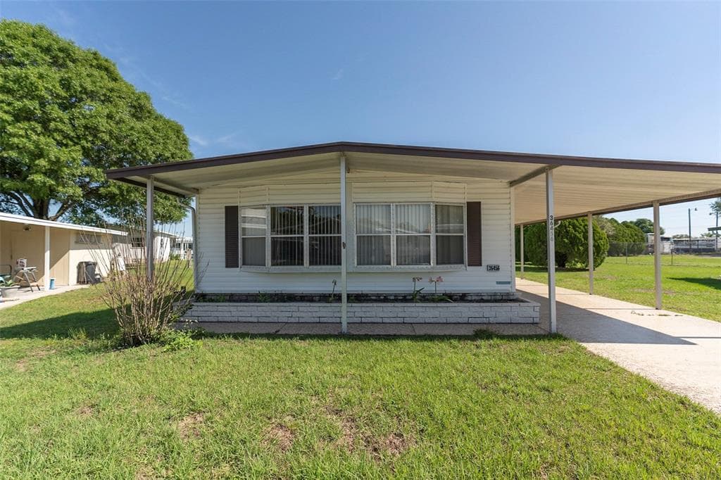 36456 CORDOVA CIRCLE ZEPHYRHILLS, FL 33541