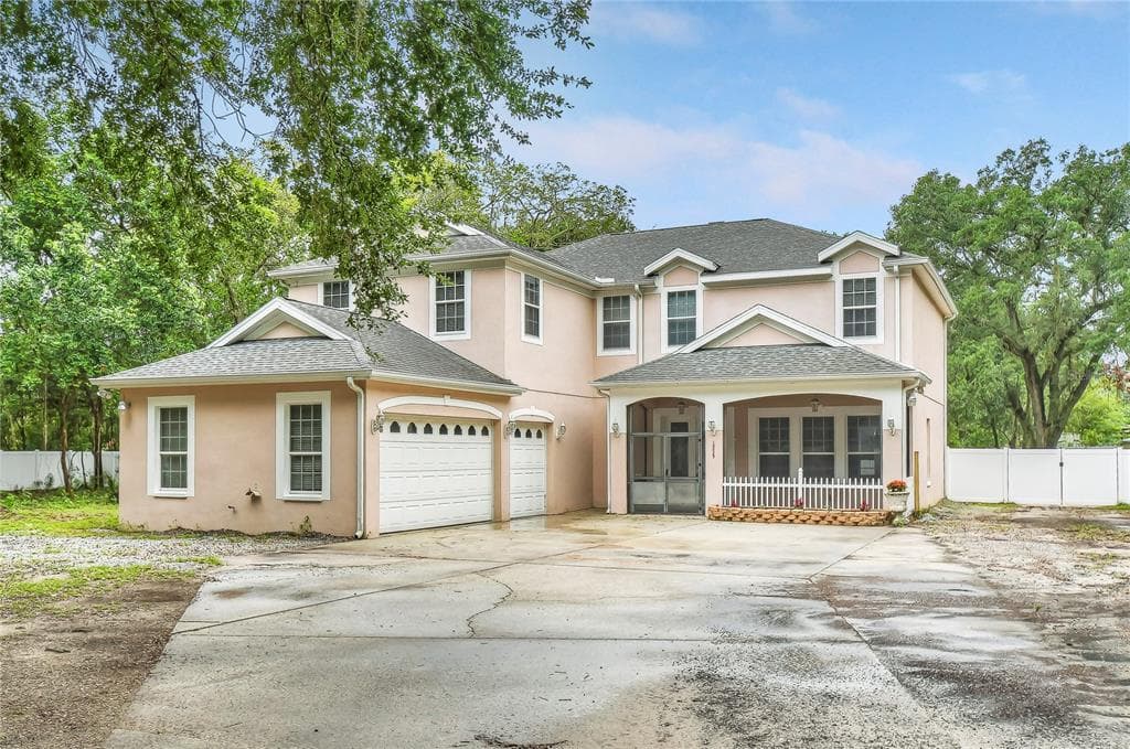 10023 OHIO AVENUE THONOTOSASSA, FL 33592