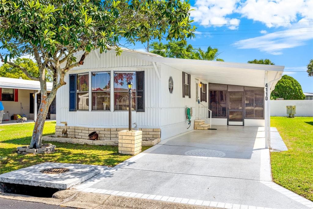 4110 CAREFREE WAY