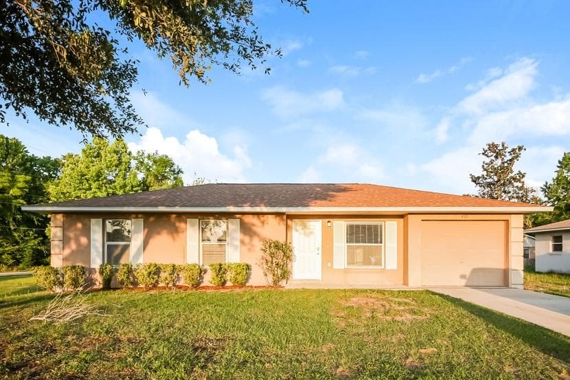 410 PARK GLEN DRIVE TAVARES, FL 32778