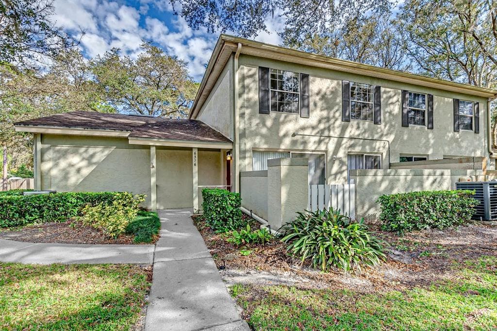6326 WOODSPRAY LANE TEMPLE TERRACE, FL 33617