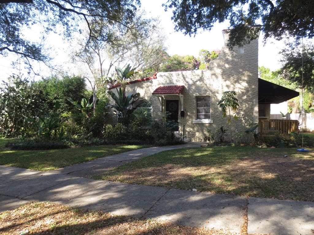 2727 W JETTON AVENUE TAMPA, FL 33629