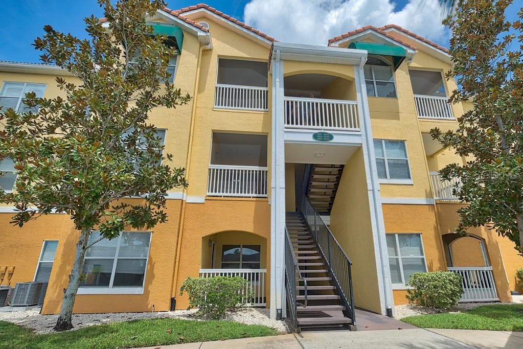 10764 70TH AVENUE UNIT 6307 SEMINOLE, FL 33772