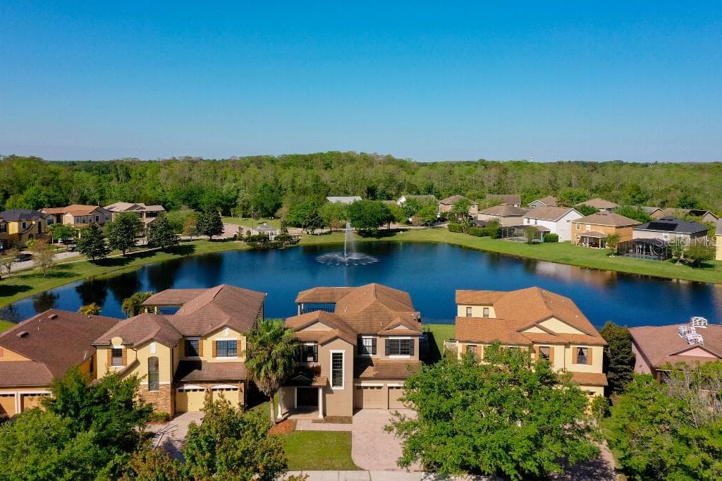 10068 SILVER LAUREL WAY ORLANDO, FL 32832