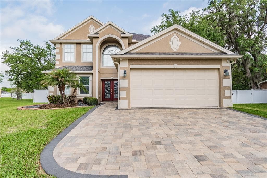 36150 LAGUNA HILLS CREEK ZEPHYRHILLS, FL 33541
