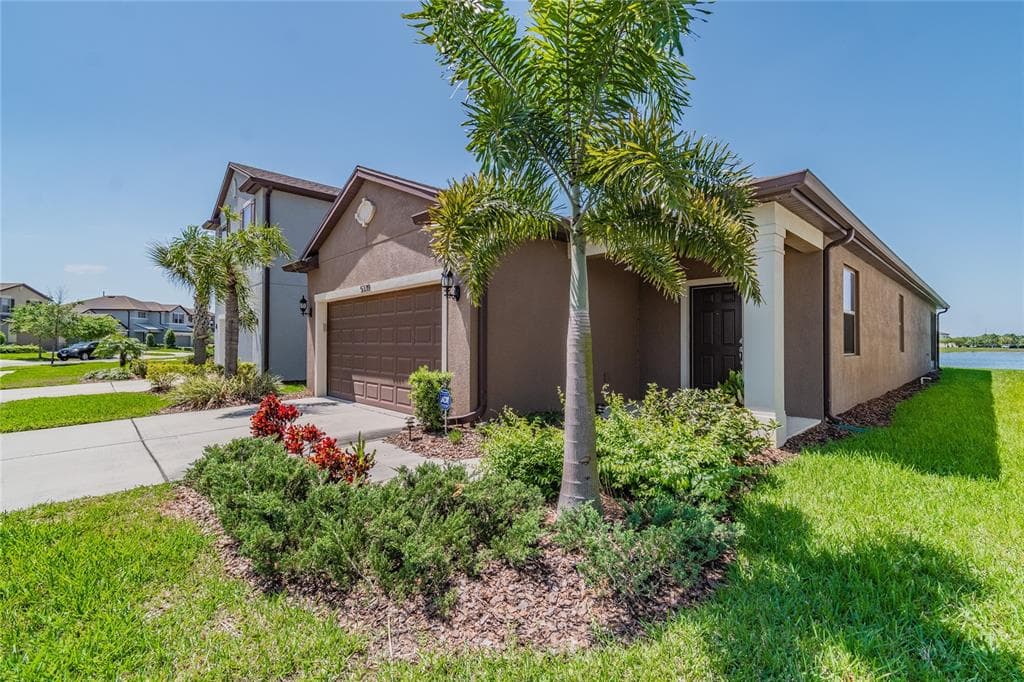 5339 FALLEN LEAF DRIVE RIVERVIEW, FL 33578