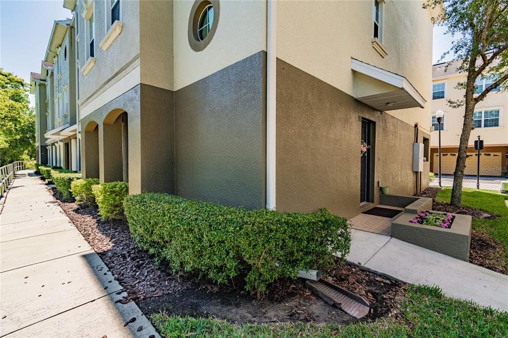 10144 ARBOR RUN DRIVE UNIT 118 TAMPA, FL 33647