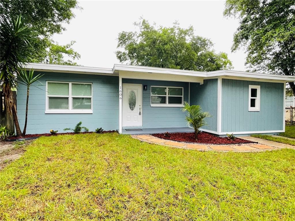 1606 SAMMONDS ROAD PLANT CITY, FL 33563