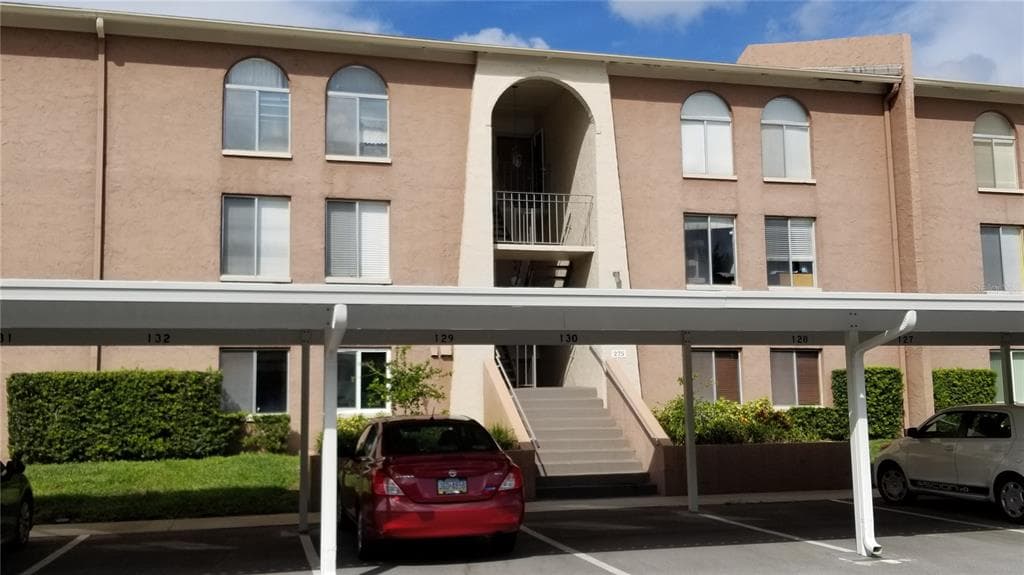 275 114TH AVENUE N UNIT 275 1 ST PETERSBURG, FL 33716