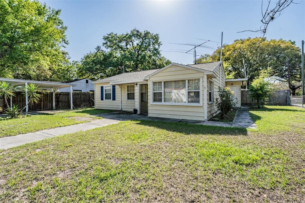 6726 N 11TH STREET TAMPA, FL 33604