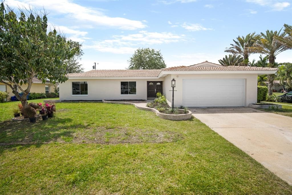 10486 MONARCH DRIVE LARGO, FL 33774