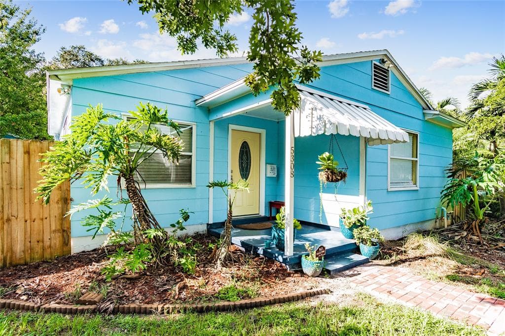 5308 3RD AVENUE N ST PETERSBURG, FL 33710