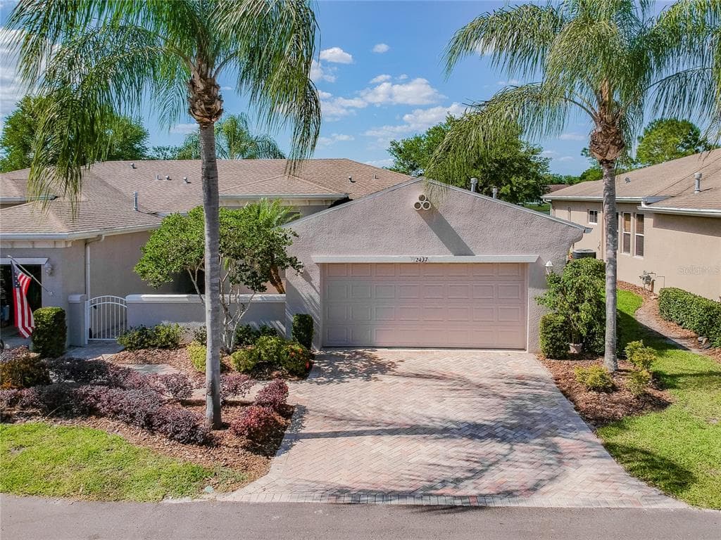 2437 KENSINGTON GREENS DRIVE SUN CITY CENTER, FL 33573