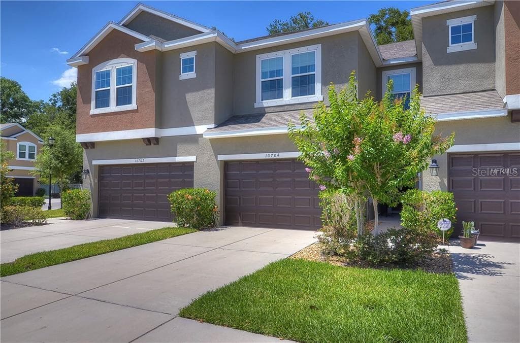 10704 AVERY PARK DRIVE RIVERVIEW, FL 33578