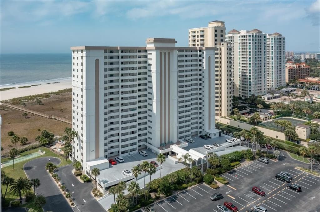 1230 GULF BOULEVARD UNIT 202 CLEARWATER, FL 33767