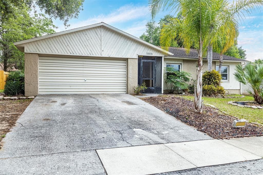 2808 LINDEN TREE STREET SEFFNER, FL 33584