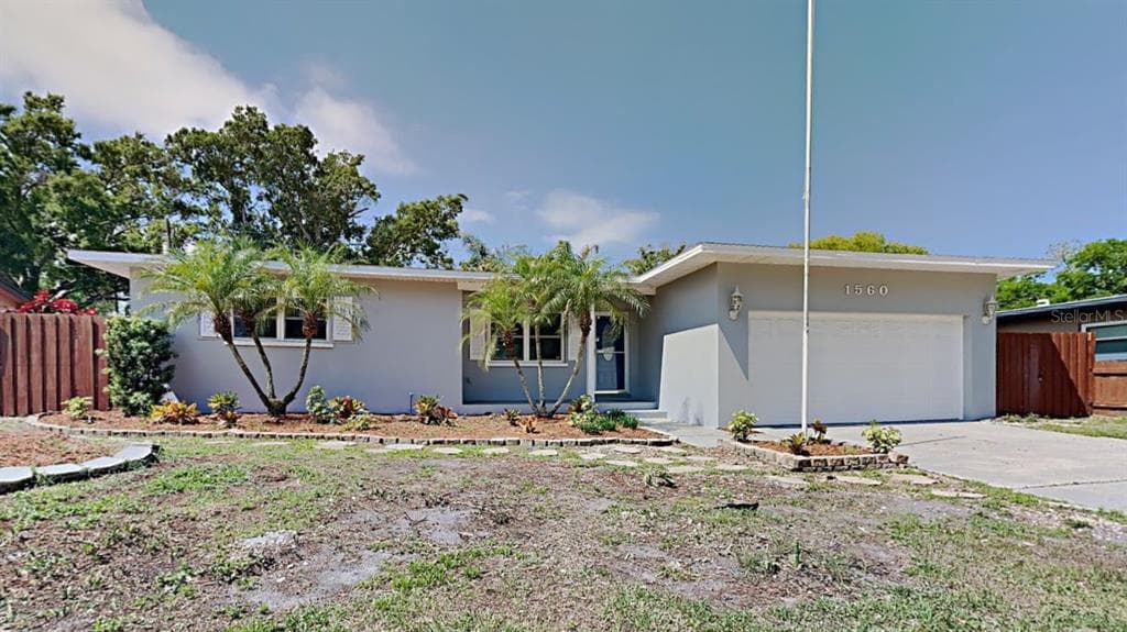 1560 S EVERGREEN AVENUE CLEARWATER, FL 33756