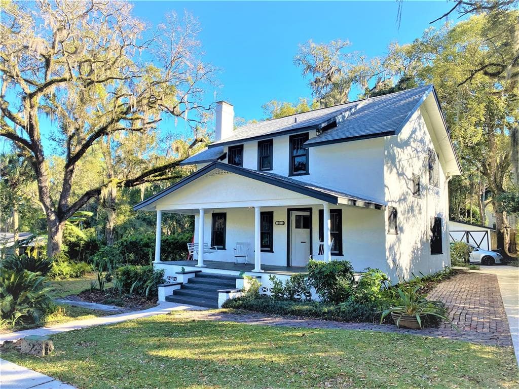 114 OAK PARK AVENUE