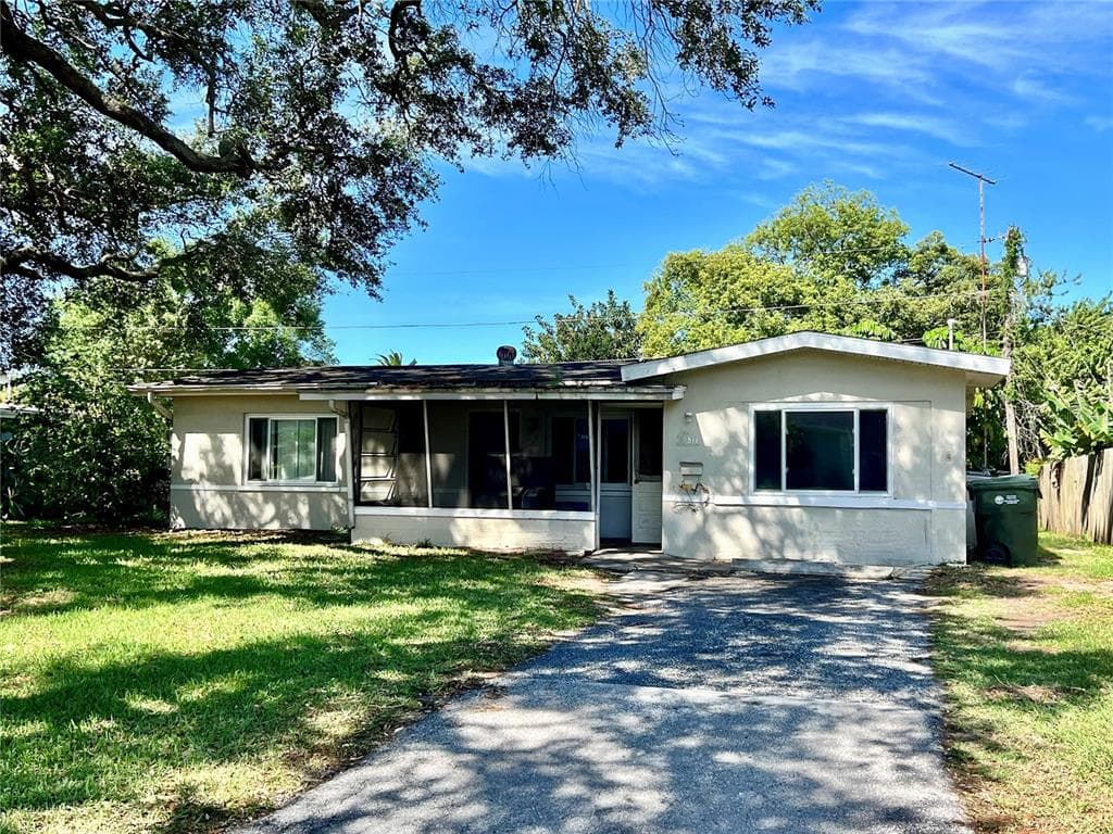 511 11TH STREET NW LARGO, FL 33770