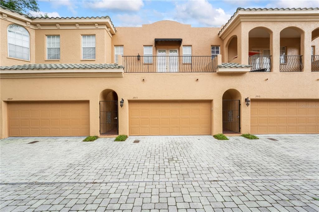 2915 HANSEN MANOR LANE
