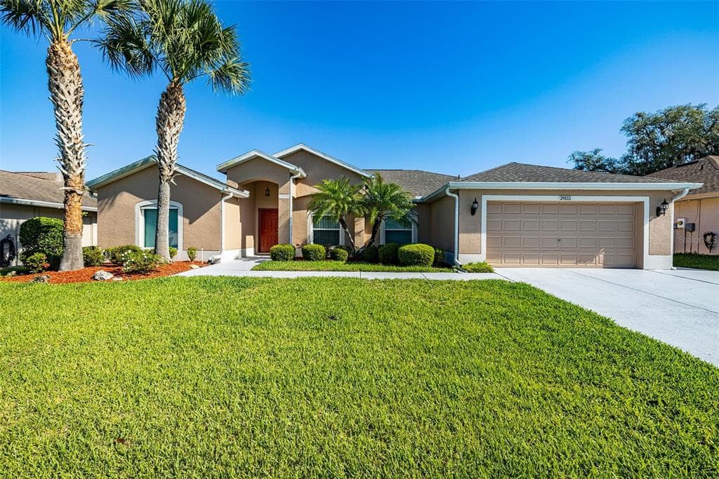 29111 PRINCEVILLE DR SAN ANTONIO, FL 33576