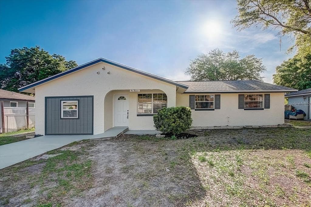 113 HUGHES AVENUE SANFORD, FL 32771