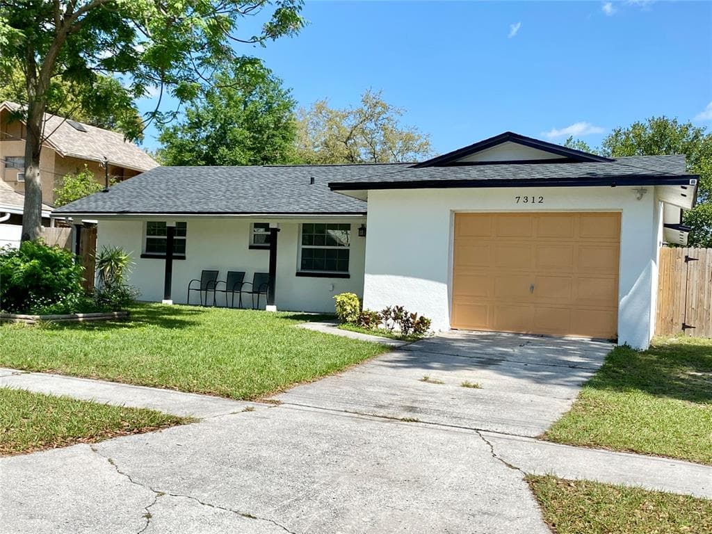 7312 PONDEROSA DR TAMPA, FL 33637