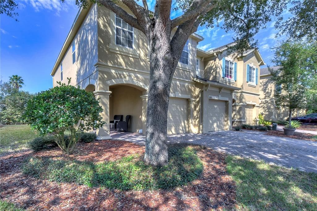 2921 GIRVAN DRIVE LAND O LAKES, FL 34638