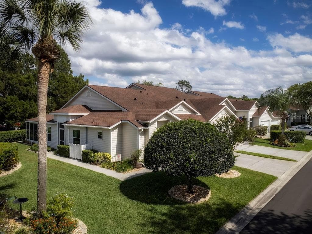 1708 LAKE HERON DRIVE LUTZ, FL 33549