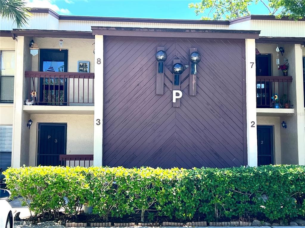 1200 TARPON WOODS BOULEVARD UNIT P3 PALM HARBOR, FL 34685