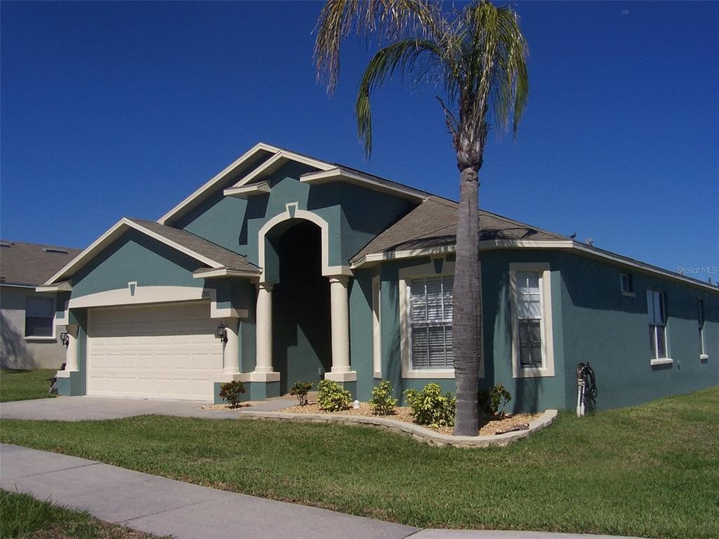 7907 MERCHANTVILLE CIRCLE ZEPHYRHILLS, FL 33540