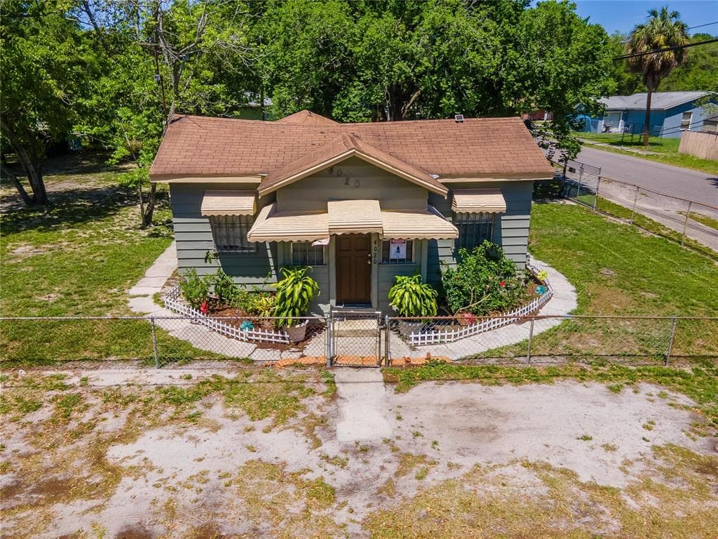 4020 DELEUIL AVENUE TAMPA, FL 33610
