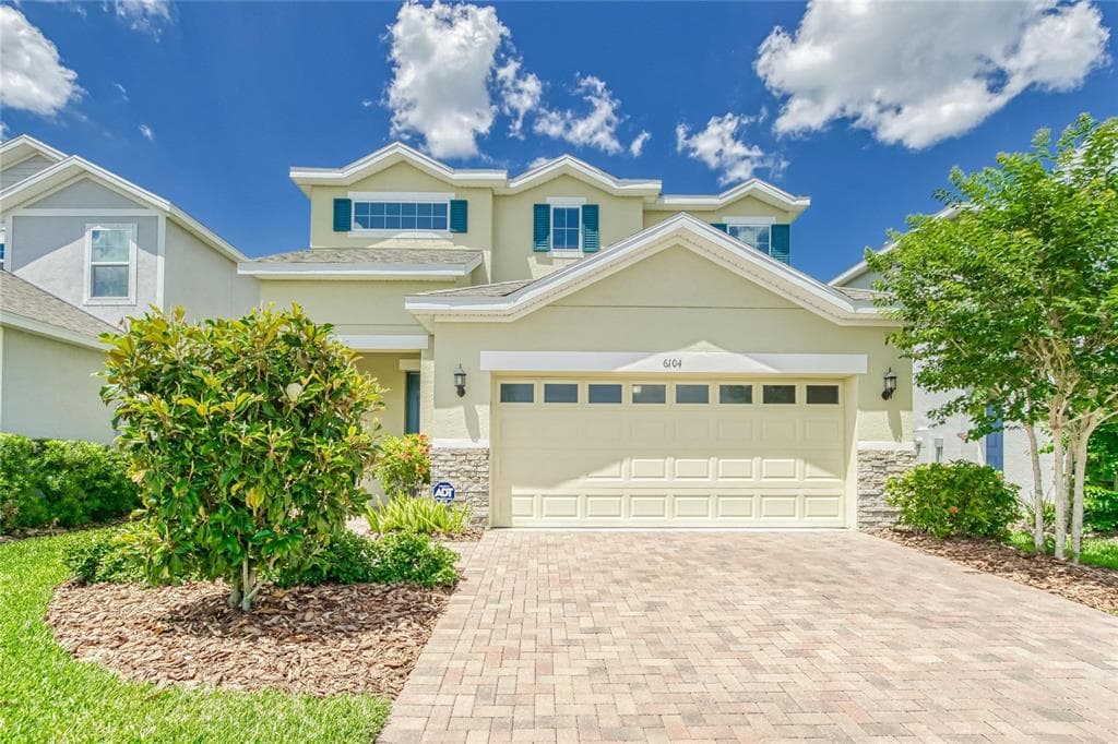 6104 COLMAR PLACE APOLLO BEACH, FL 33572