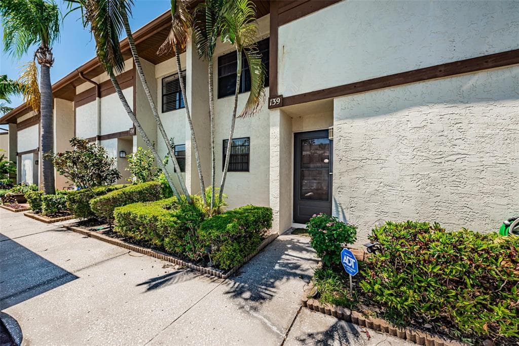 9209 SEMINOLE BOULEVARD UNIT 139 SEMINOLE, FL 33772