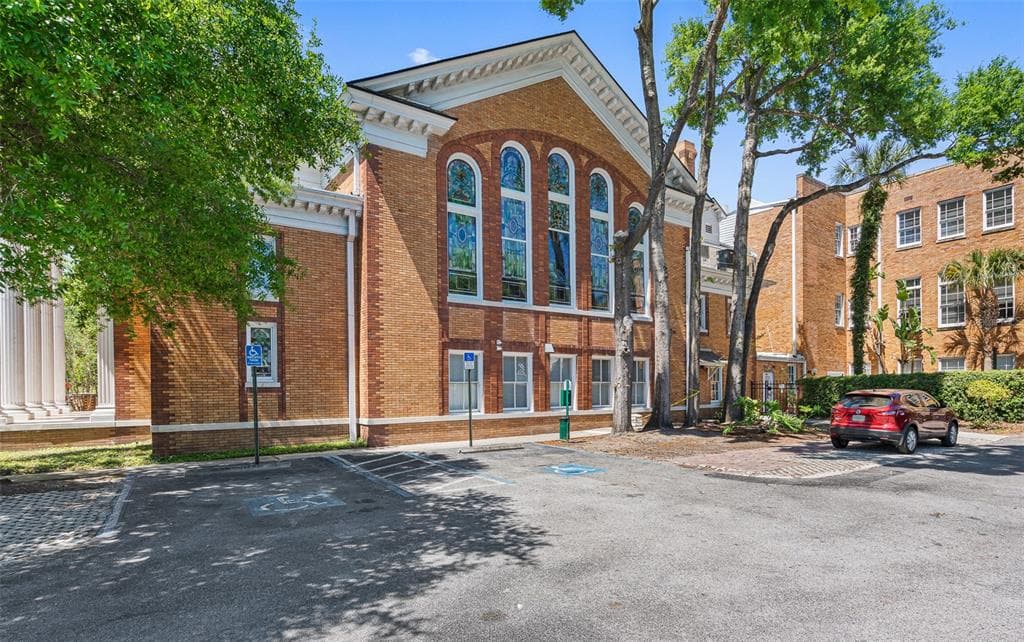 502 E ROSS AVENUE UNIT 210 TAMPA, FL 33602