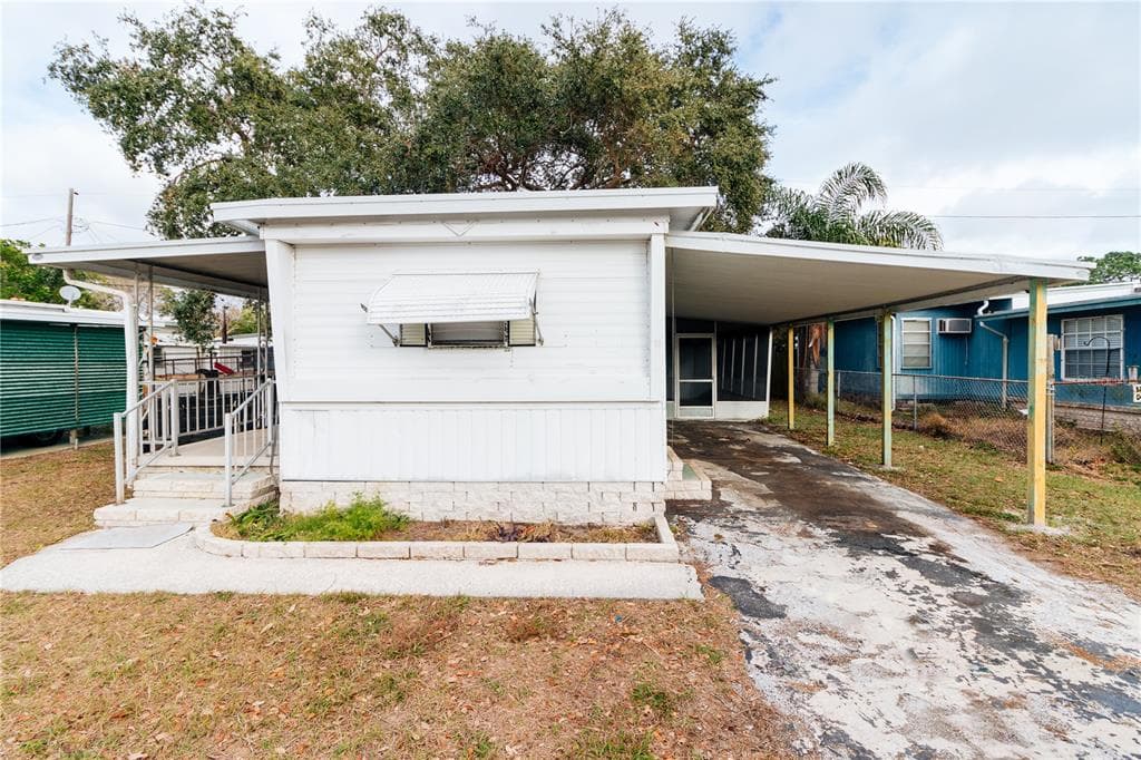 5201 77TH STREET N ST PETERSBURG, FL 33709