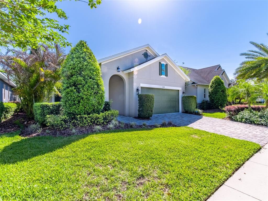 6010 THRUSHWOOD ROAD LITHIA, FL 33547