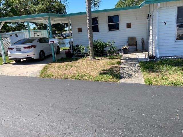 980 7TH STREET NW UNIT 5 LARGO, FL 33770